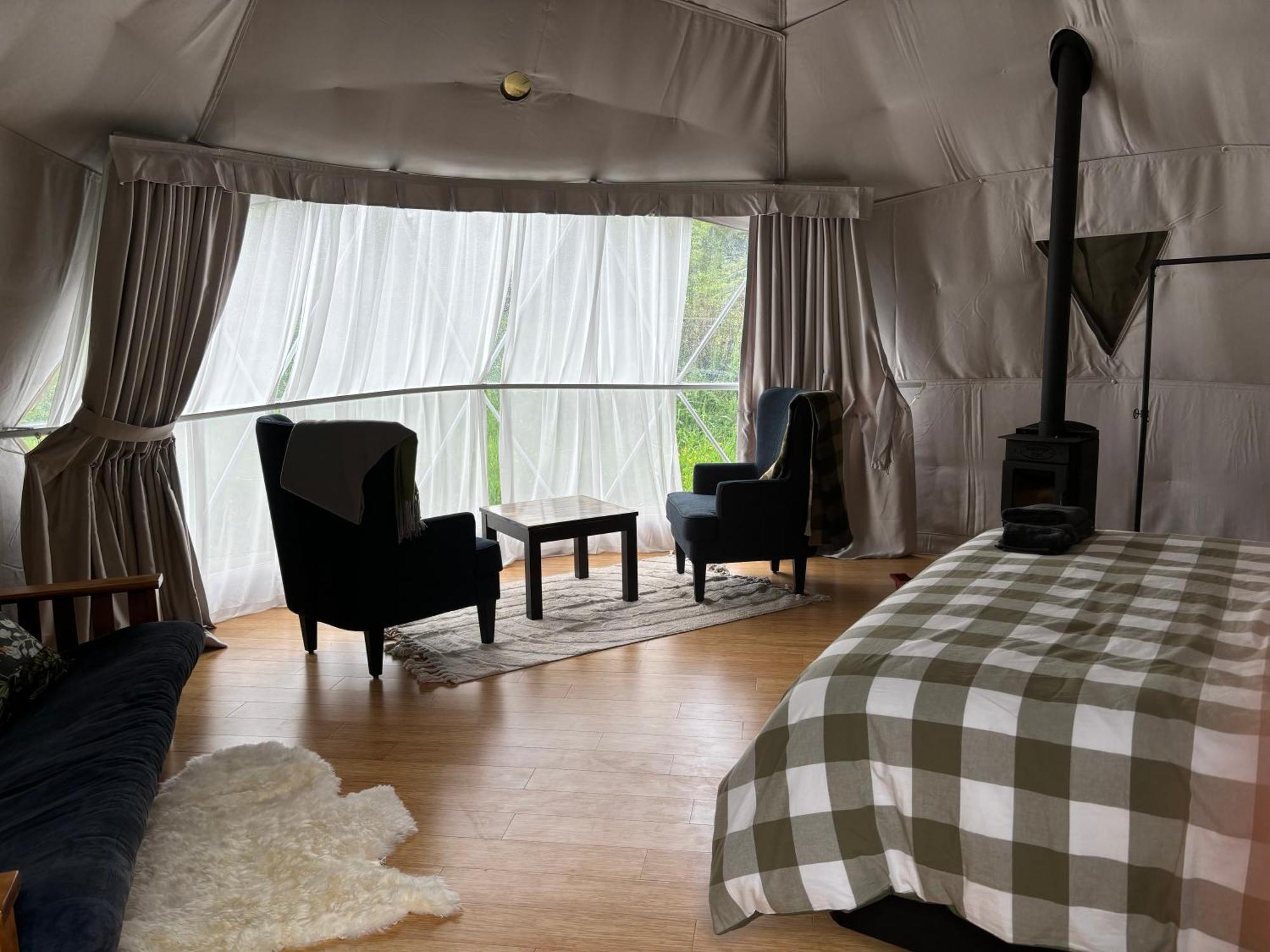 Takahuri Glamping Domes Вангануї Екстер'єр фото